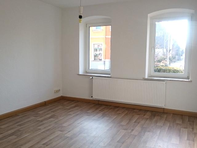 2 Raum Erdgeschoss Wohnung im sanierten Altbau in Riesa Weida Grenzstraße