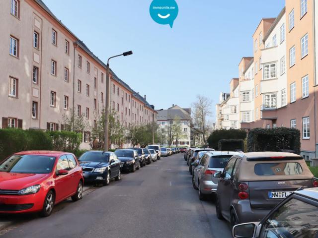 2 Raum • Laminat • Tageslichtbad mit Wanne • Stellplatz • Kaßberg • TOP • Anschauen & Mieten ID: 1795