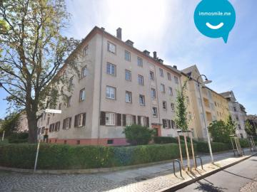 2 Raum Wohnung • Tageslichtbad mit Wanne • Einbauküche • Stellplatz • Kaßberg • Anschauen & Mieten ID: 2230