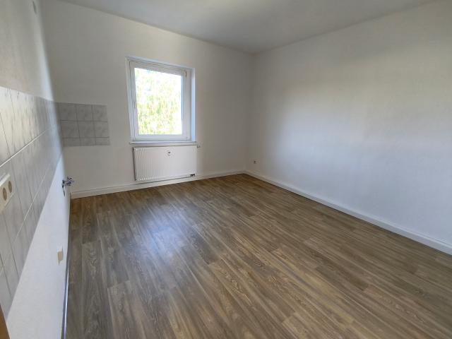 2 Raum Wohnung, Vorstadt Hoyerswerda nahe Bahnhof