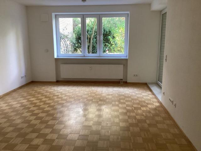 2 Raum Wohnung am Bürgerpark frei für Mieter ab 40!