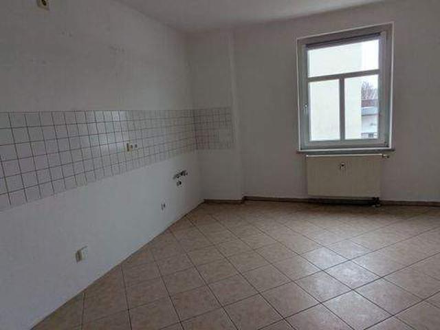 2 Raum Wohnung Hochparterre mit Balkon