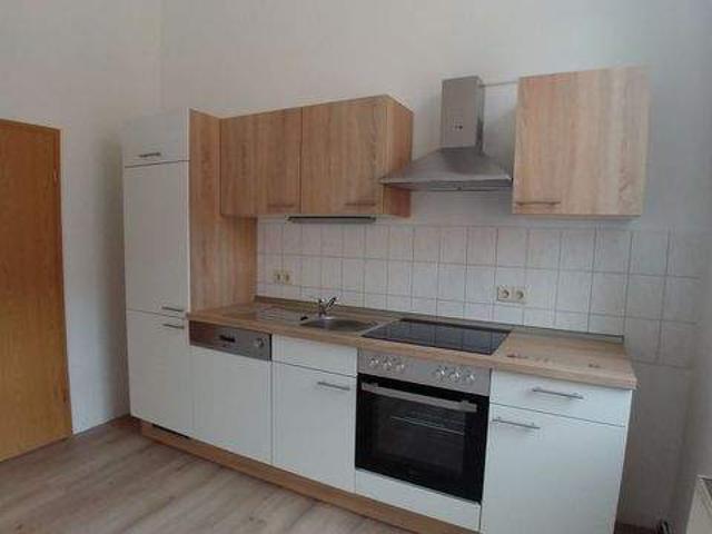 2 Raum Wohnung im Zentrum von Treuen mit Einbauküche