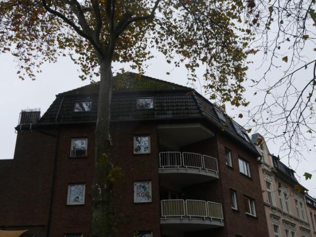2 Raum Wohnung in Wohnresidenz mit Balkon und Einbauküche in Es