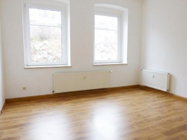 2 Raum Wohnung in ruhiger Lage