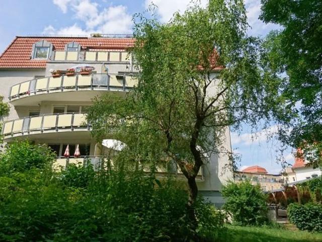 2 Raum Wohnung inklusive Keller, Aufzug, Balkon & TG Stellplatz im Lockwitzgrund