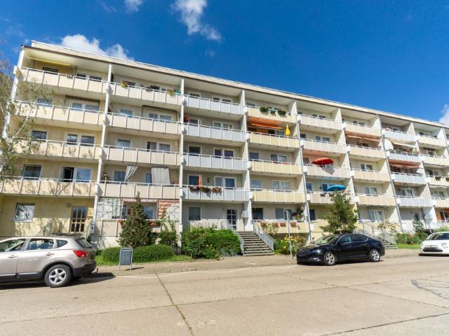 2 Raum Wohnung mit Aufzug und Balkon zu vermieten