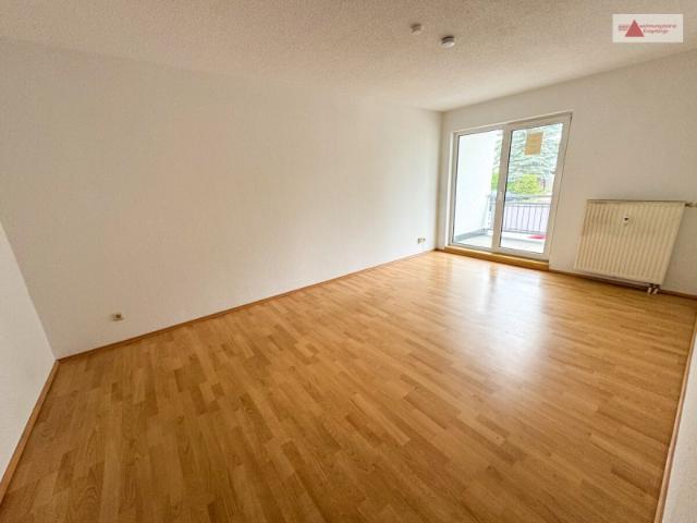 2 Raum Wohnung mit Balkon in beliebter Wohnlage von Bernsbach