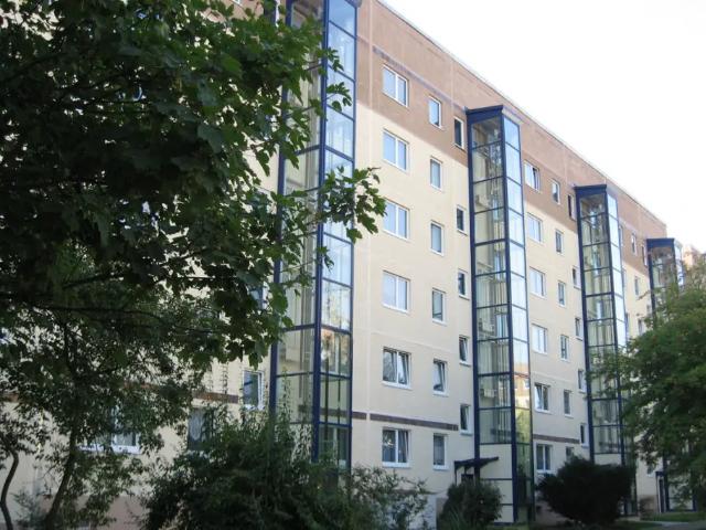 2 Raum Wohnung mit Balkon und EBK nah am Kulwitzer See