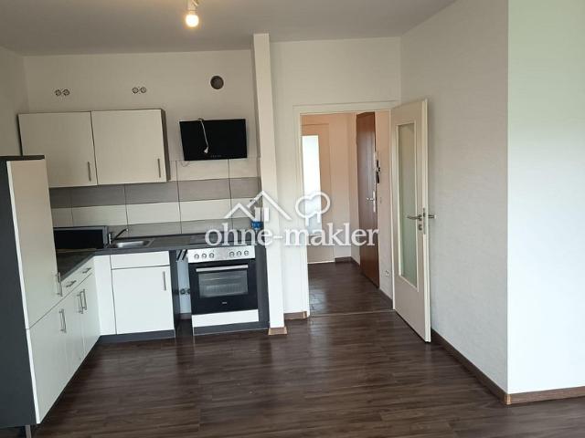 2 Raum Wohnung mit Balkon und Kfz Stellplatz
