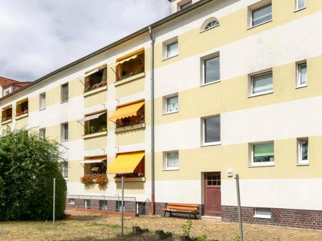 2 Raum Wohnung mit Balkon