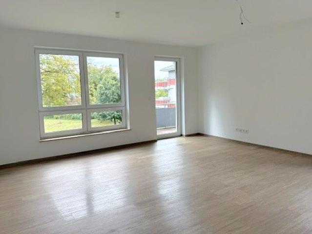 2 Raum Wohnung mit Balkon