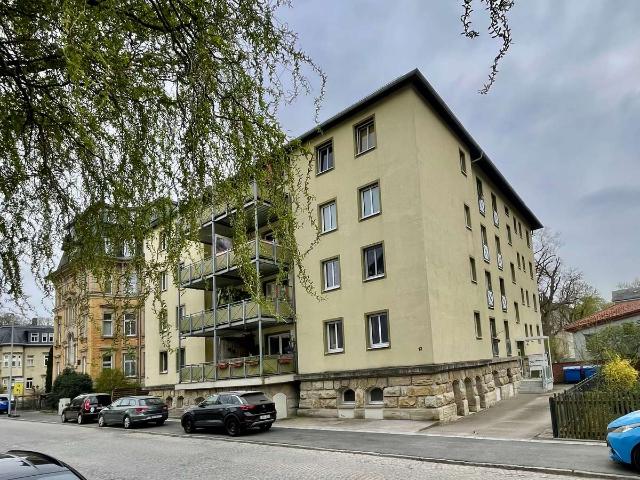 2 Raum Wohnung mit Balkon