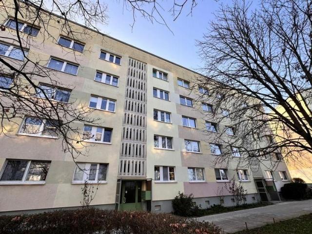 2 Raum Wohnung mit Balkon