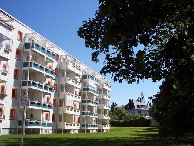 2 Raum Wohnung mit Balkon