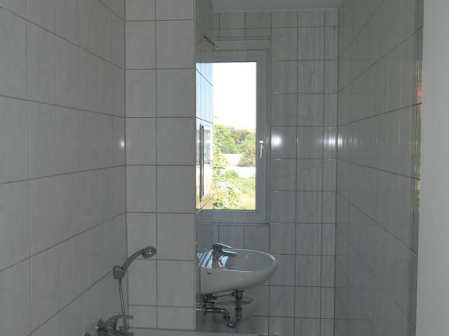 2 Raum Wohnung mit Balkon