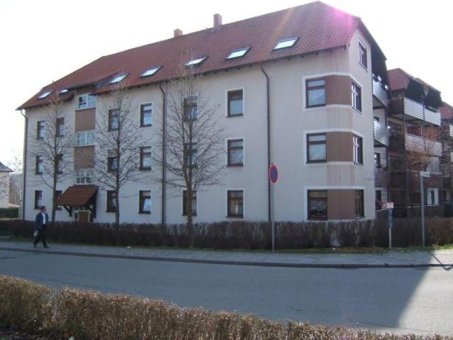 2 Raum Wohnung mit Einbauküche sucht Nachmieter!