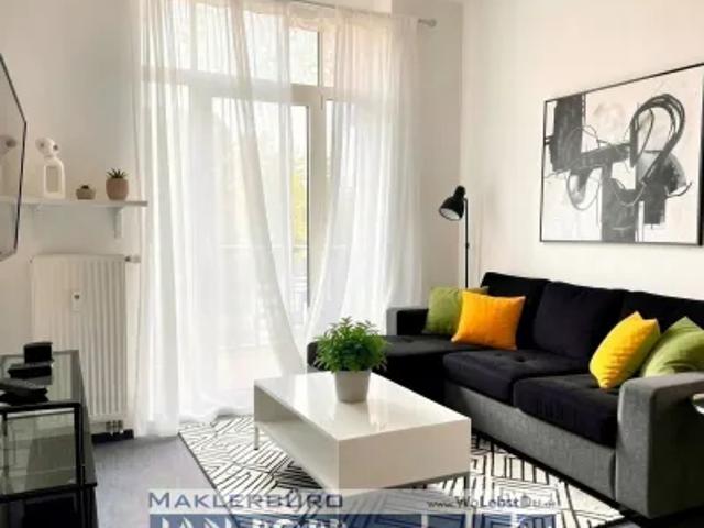 2 Raum Wohnung mit kurzem Weg zu Einkaufsmöglichkeiten