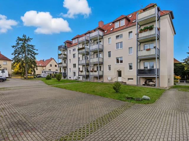2 Raum Wohnung mit Pkw Stellplatz *Provisionsfrei