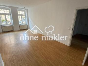 TV bei Einzug geschenkt ! 2 Raum Wohnung mit Tageslichtbad