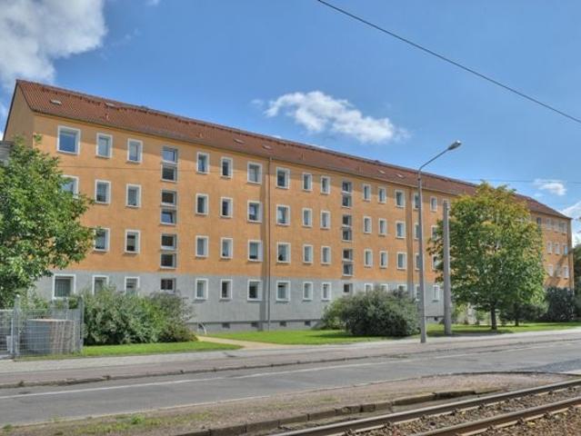 2 Raum Whg. m. Balkon