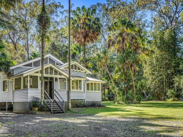 2 Residences + a Studio & Massive 320sqm Shed on a stunning 13.2 Acres