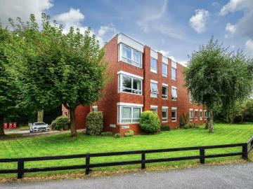 2 Richmere Court, Tettenhall Wood 2 bed apartment to rent £1,150 pcm £265 pw