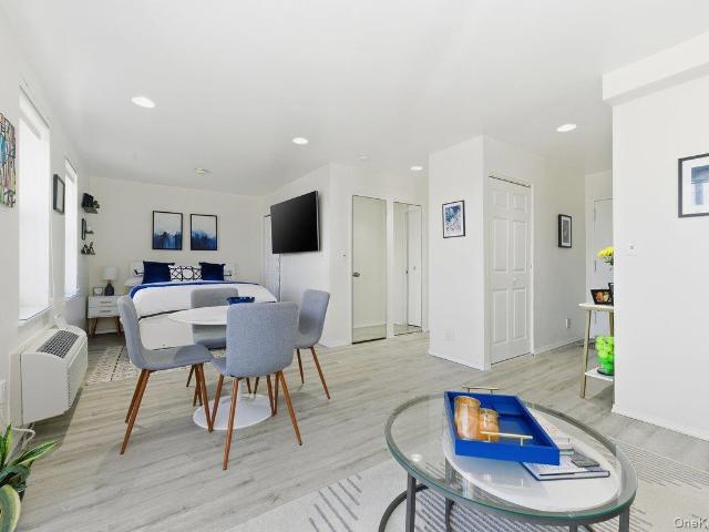 2 Richmond Road 5E