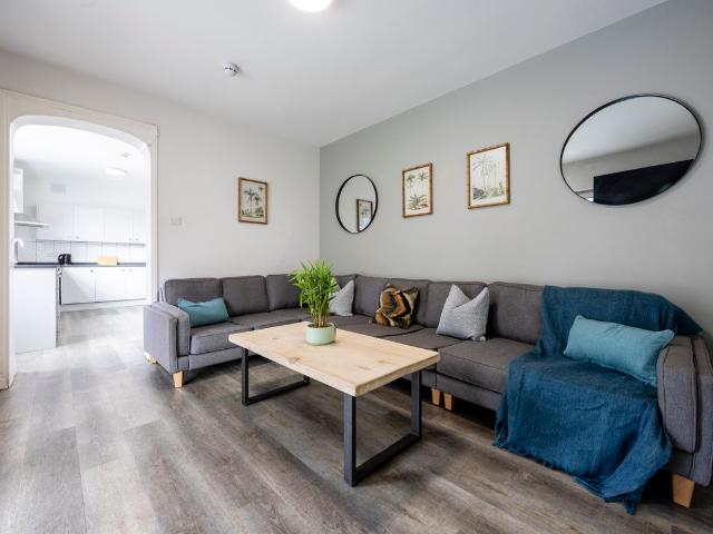 2 Rob Roy Avenue, Nottingham NG7, 6 bed property to rent, £732 pppm | PrimeLocation