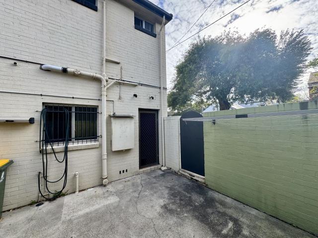 2 room apartment for rent