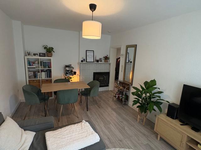2 room apartment in Cologne Ehrenfeld, Koln Amsterdam Apartments for Rent