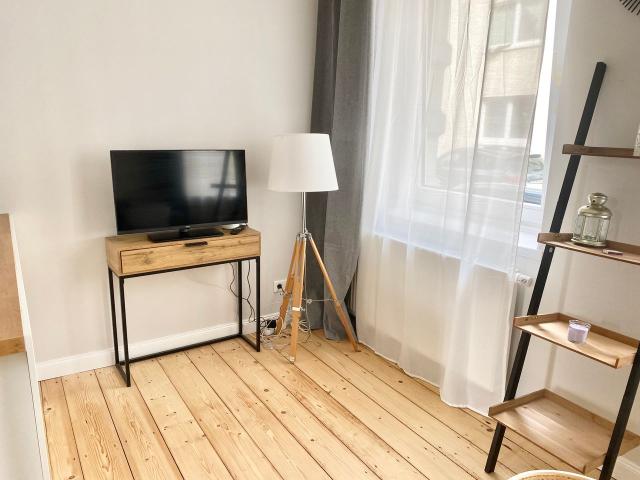 2 room apartment in Krefeld, Krefeld Amsterdam Apartments for Rent