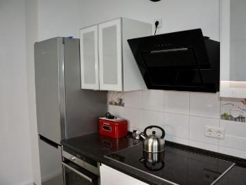 2 room apartment in the greenery very well furnished and equipped in Neuss, Neuss Amsterdam Apartments for Rent