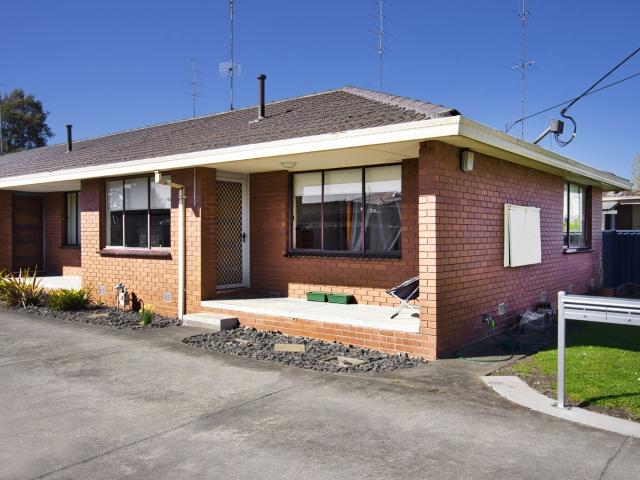 2 room apartment to let in Unit 1/33 Albion Street, Sebastopol
