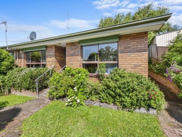 2 room apartment to let in Unit 3/6 Cobden Street, Mount Pleasant