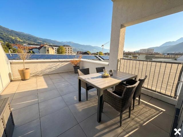 2 room apartment with large terrace
