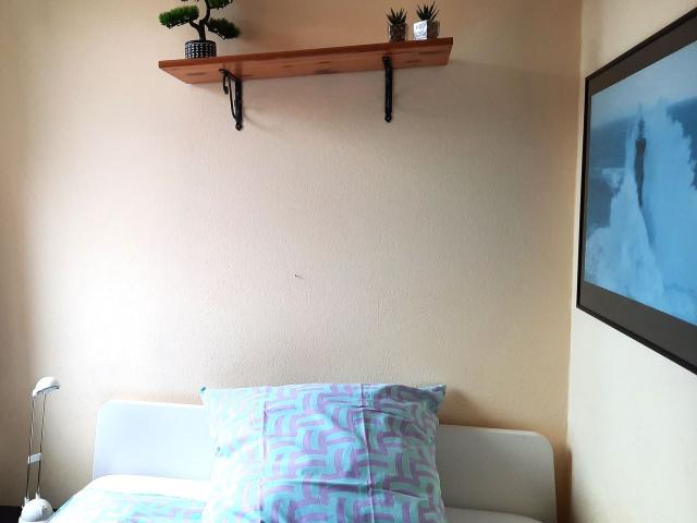 2 room apartment with sunny terrace in the heart of Cologne, Koln Amsterdam Apartments for Rent