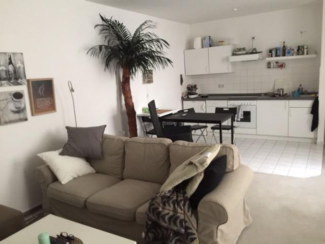 2 room apartment with private terrace Best location Berlin Friedrichshain, Berlin Amsterdam Apartments for Rent