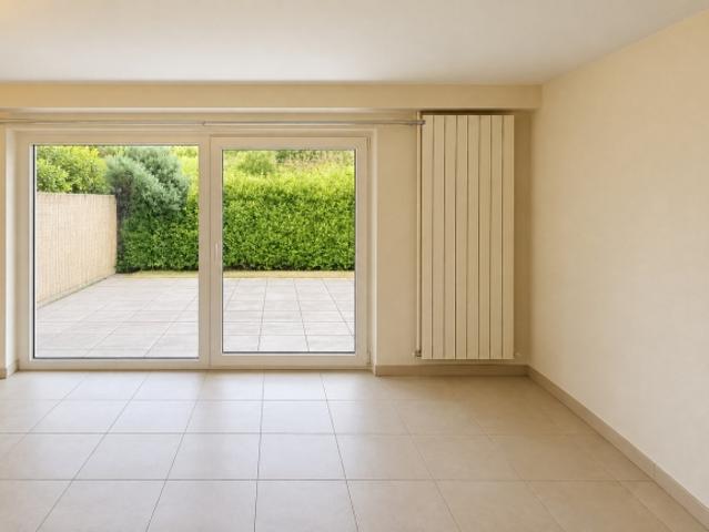 Charmante 2 Zimmer Wohnung mit Terrasse in Romont