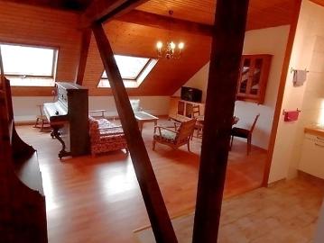 2½ room attic apartment in Basel Iselin, furnished, temporary