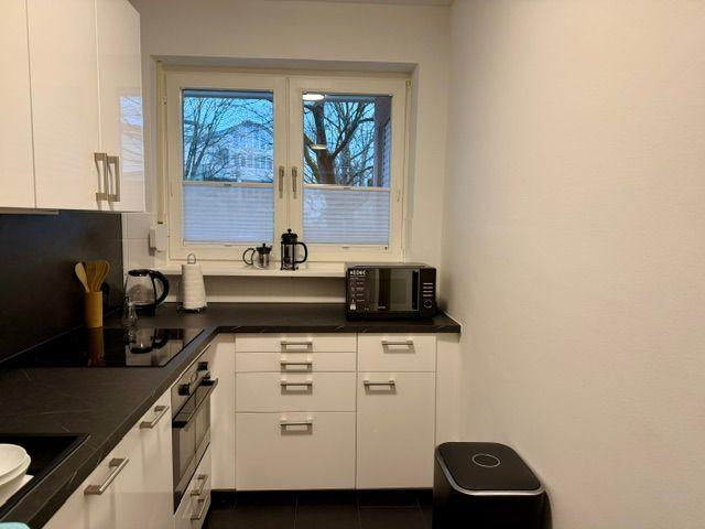 2 room garden apartment with open fireplace, swimming pool & sauna, Munchen Amsterdam Apartments for Rent