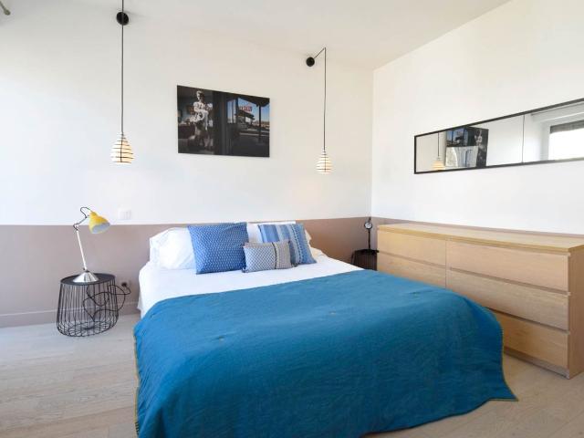 2 room flat in Auteuil, Paris Amsterdam Apartments for Rent
