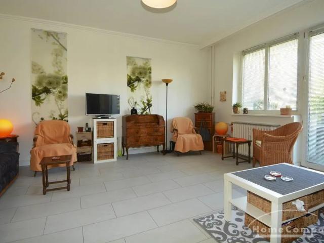 2 Room Flat in Charlottenburg, Berlin, Furnished