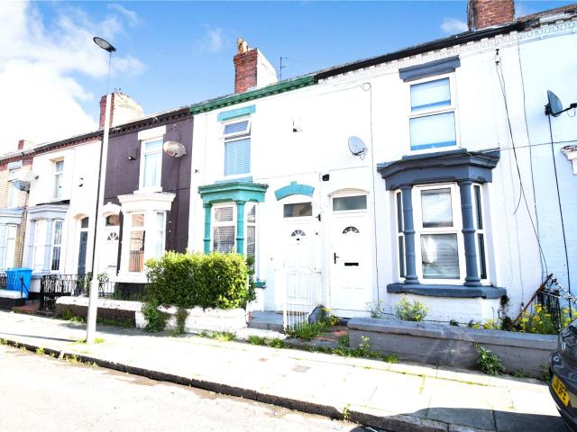 2 room house to let in Bligh Street, Liverpool, L15 0HE