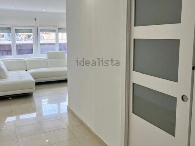 2 room luxury Apartment for rent in Valencia