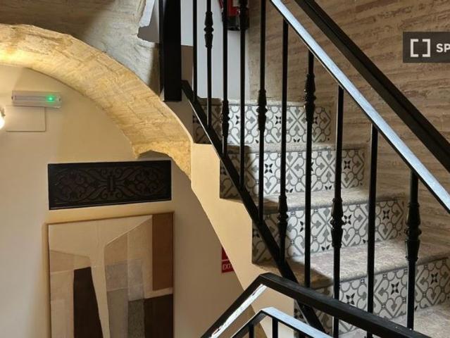 2 room luxury Apartment for rent in Valencia, Spain