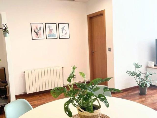 2 room luxury Apartment for rent in Valencia, Spain