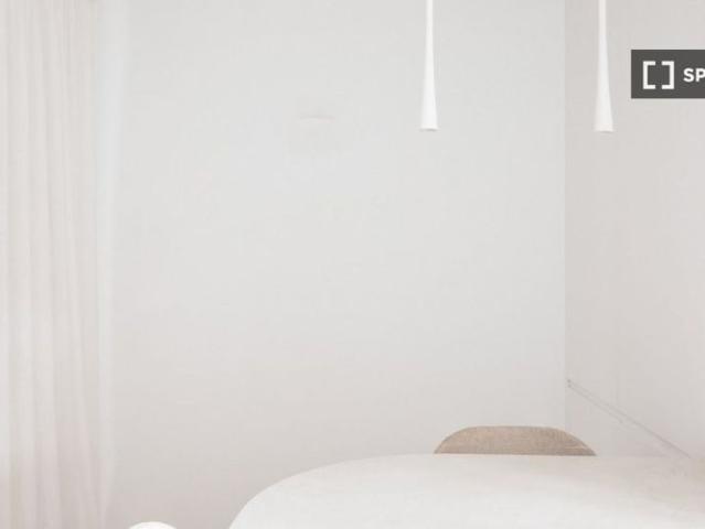 2 room luxury Apartment for rent in Valencia, Spain