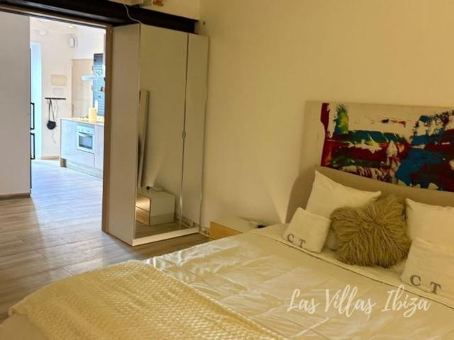 2 room luxury Apartment for rent in Ibiza, Spain
