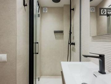 2 room luxury Apartment for rent in L'Hospitalet de Llobregat, Spain